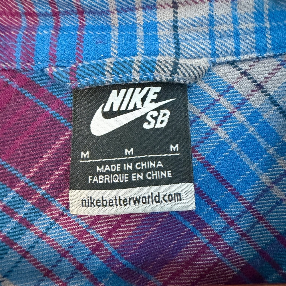 Nike SB Flannel Shirt Mens Medium Blue Purple Plaid Long Sleeve Skate Streetwear - Picture 3 of 14